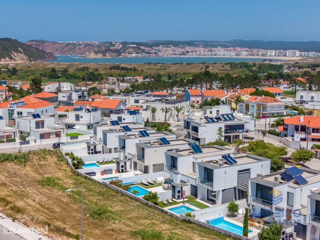Moderna moradia T3 com piscina privativa-42