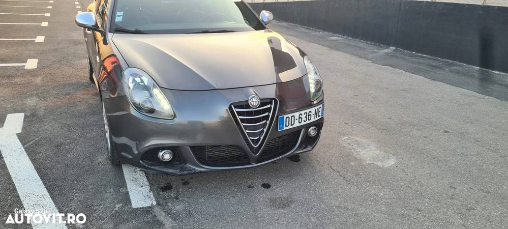 Alfa Romeo Giulietta 2.0 JTDM 16V Super - 10