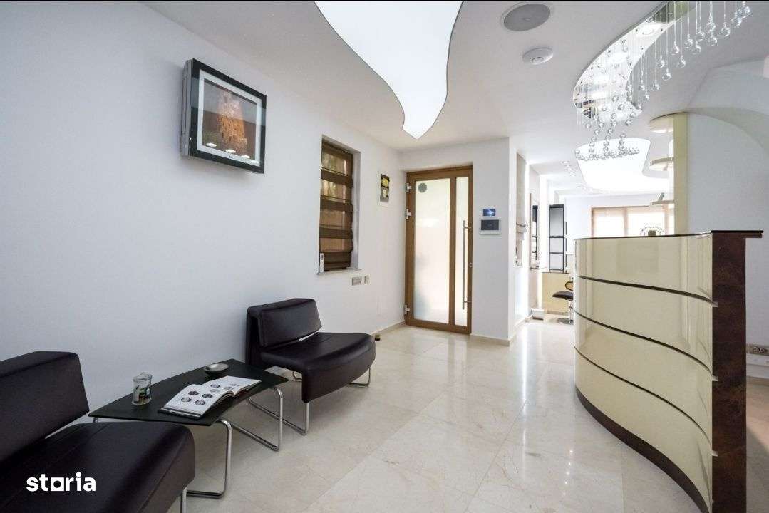 Vila de lux, ideala pentru Beauty Hub / clinica estetica - Imagine principală: 4/16
