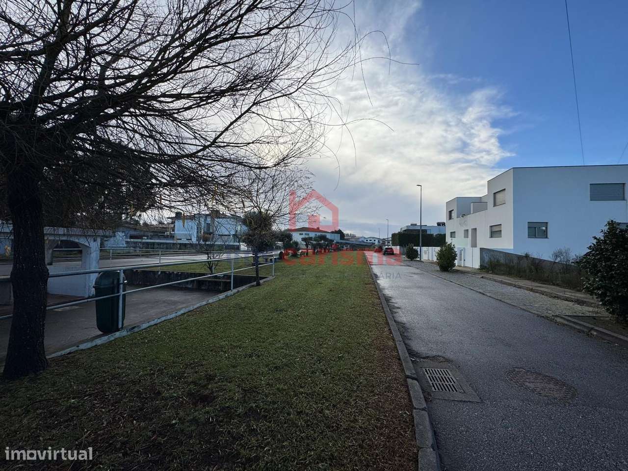 Lote de Terreno para construção com 538m2 em Alvarelhos, Trofa-13