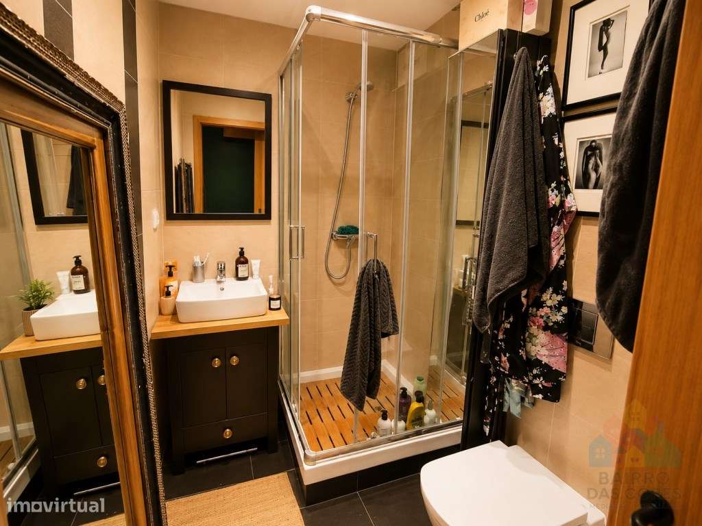 Apartamento T4 em zona central de Tomar-13