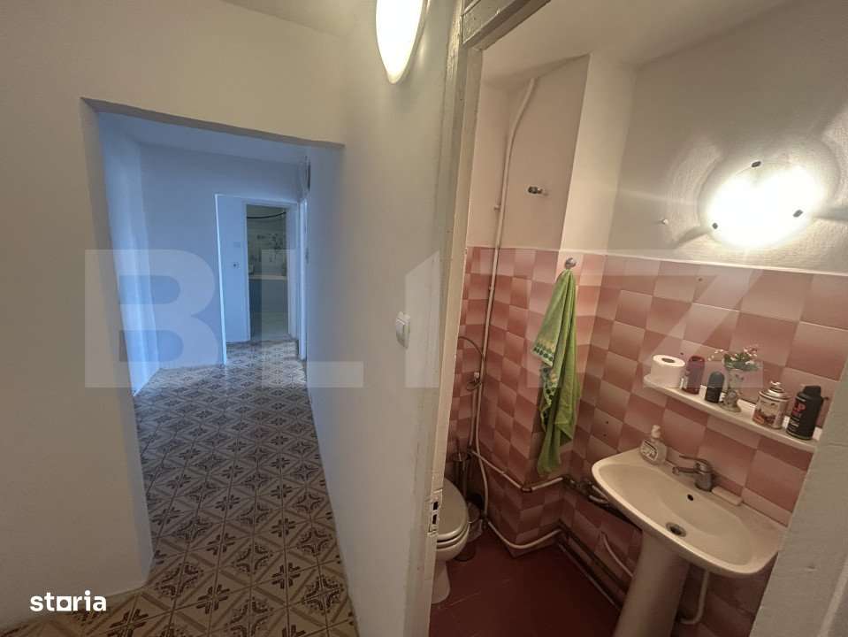 Apartament de vanzare, 3 camere, 70 mp, zona Iosia, Oradea - Imagine principală: 5/10