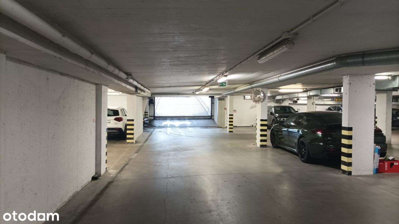 MIEJSCA POSTOJOWE w garażu podziemnym - korczaka