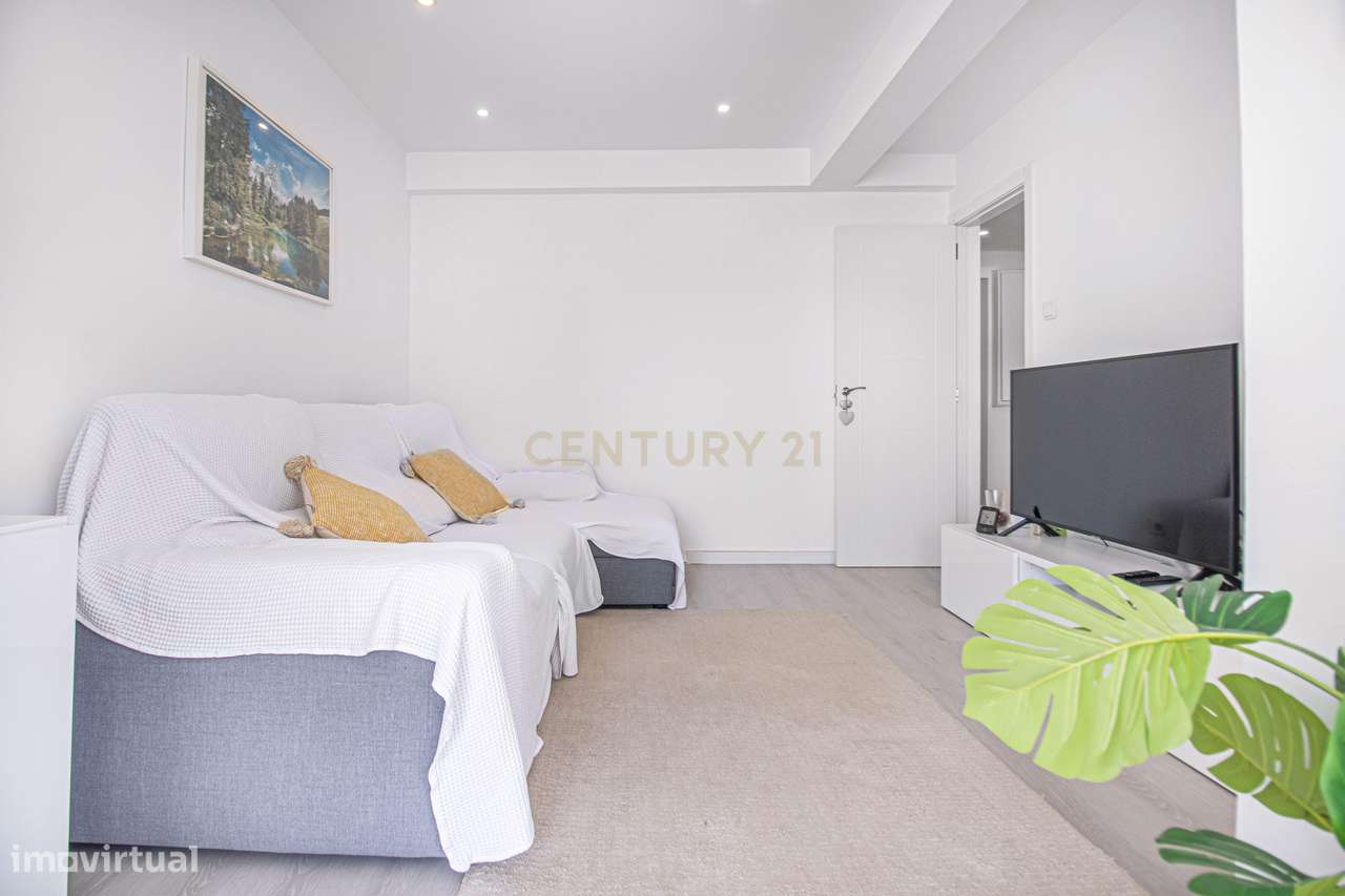 Apartamento T3 com Terraço em Algés - Vista Rio - Grande imagem: 5/22