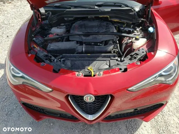 Alfa Romeo Stelvio 2.0 Turbo TI Q4 - 9
