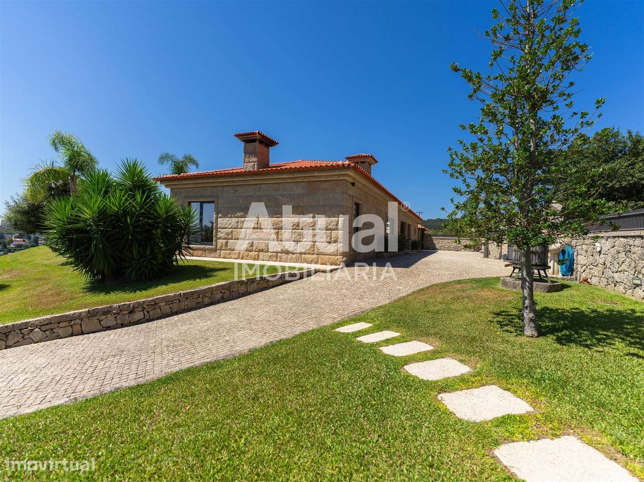 Moradia T3 Venda em Caldas de Vizela (São Miguel e São João),Vizela-54