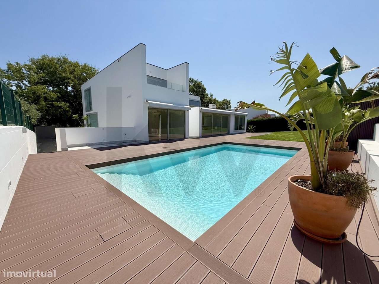 Exclusividade, luz e jardim em plena Lisboa - moradia premium na Quint - Grande imagem: 3/60