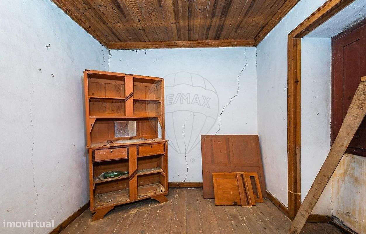 Moradia T4 para venda - Grande imagem: 4/9