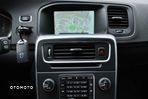 Volvo V60 T3 Momentum - 19