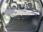 Toyota RAV4 2.0 VVT-i 4x4 - 12