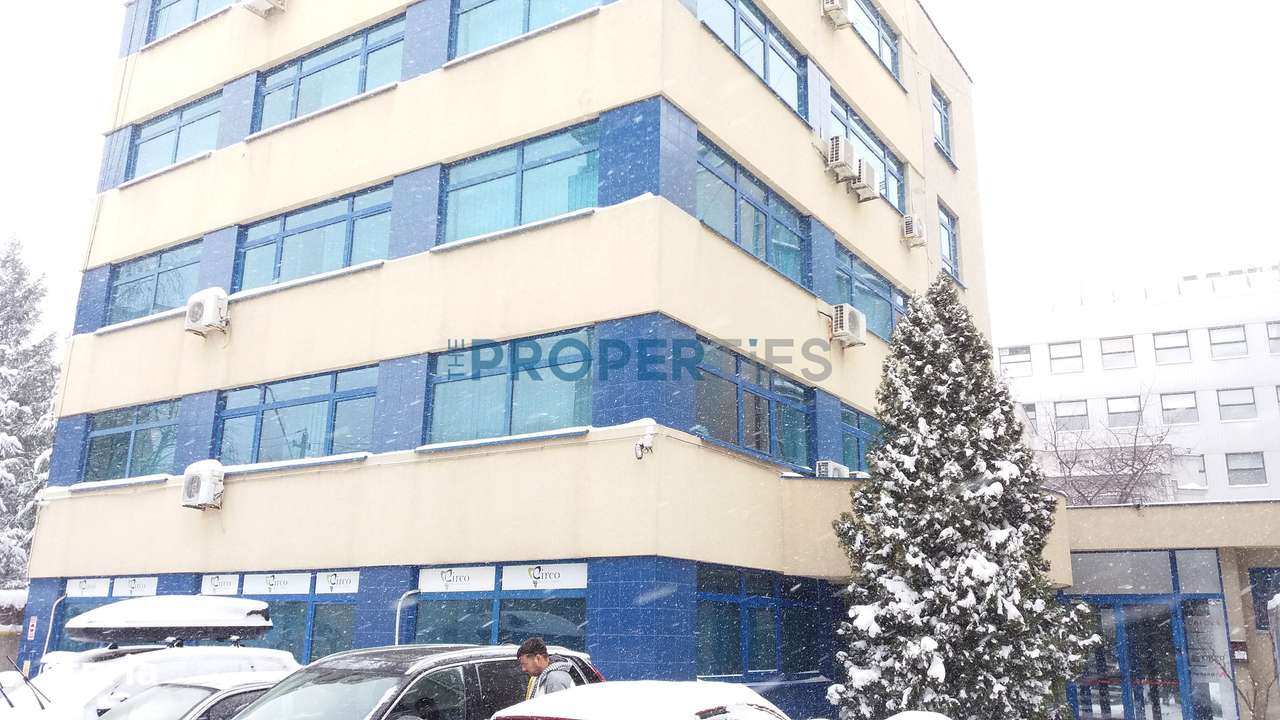 Vanzare etaj in cladire de birouri in zona Aviatiei -  224mpc-0