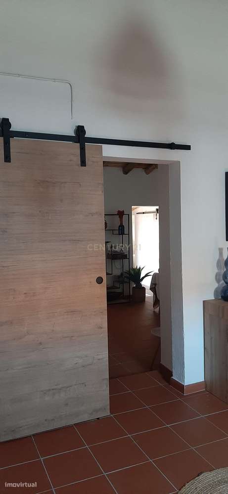 Oportunidade no coração do Alentejo! Moradia térrea T4 em Safara! Uma-17