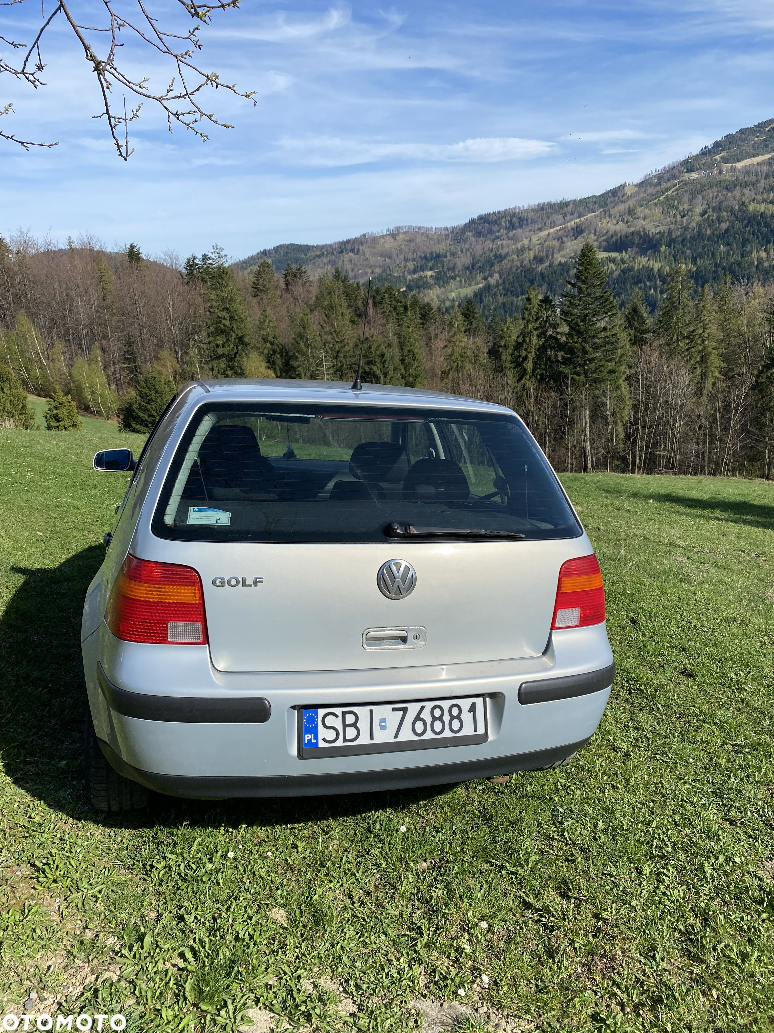 Volkswagen Golf - 3