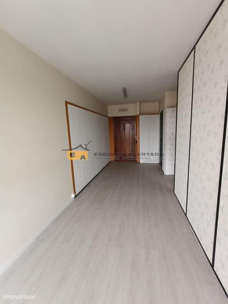 Escritório Paranhos - Grande imagem: 5/6