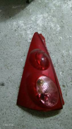 Farol traseiro peugeot 107 - 1