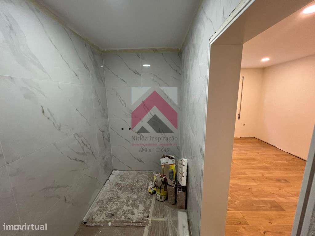 Andar Moradia T3 totalmente renovado no centro de Ílhavo-12
