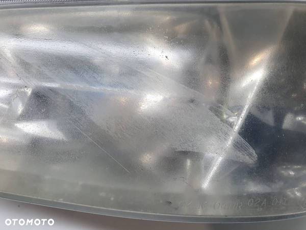 LAMPA REFLEKTOR PRZÓD LEWA PEUGEOT 406 EUROPA - 2