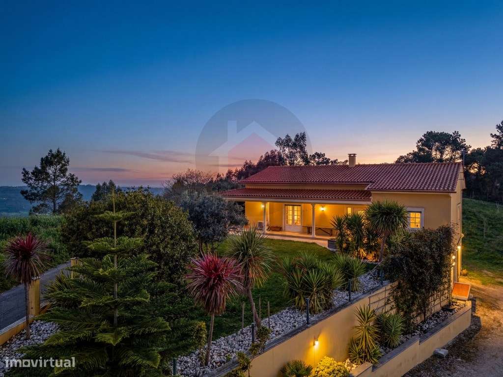 Moradia Tradicional situada perto de Alcobaça - Grande imagem: 2/46