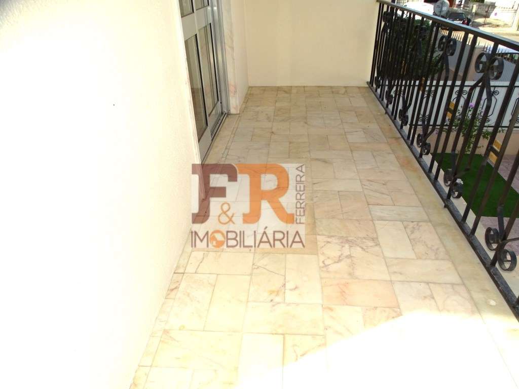 Moradia Duplex T2+1 com sótão aproveitável e Garagem Quinta do Cond...-21
