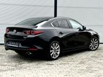 Mazda 3 FASTBACK SKYACTIV-X 2.0 M-Hybrid SELECTION - 18