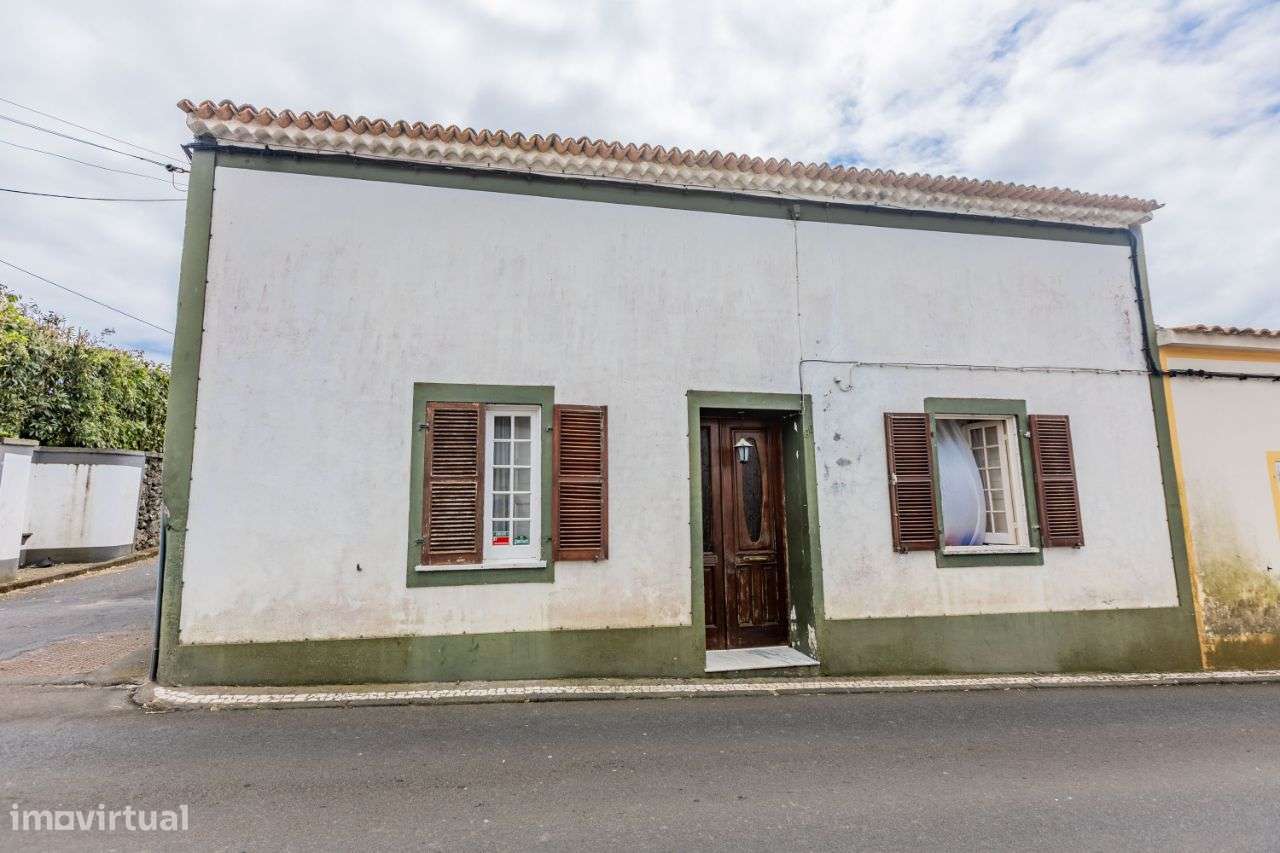 Moradia no Pico da Pedra - Grande imagem: 2/6