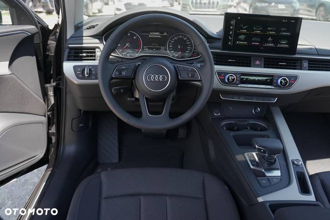 Audi A4 35 TFSI mHEV Advanced S tronic - 24