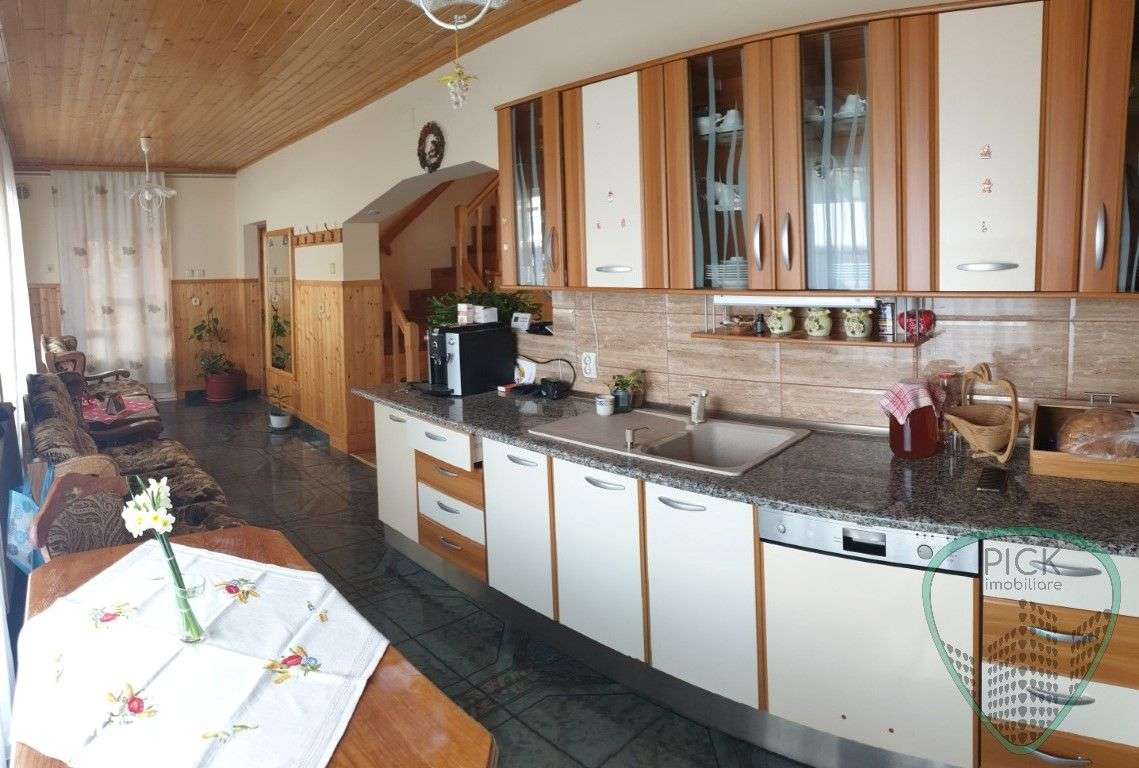 Casă cu 5 camere în Târgu Mureș, cartierul Unirii-6