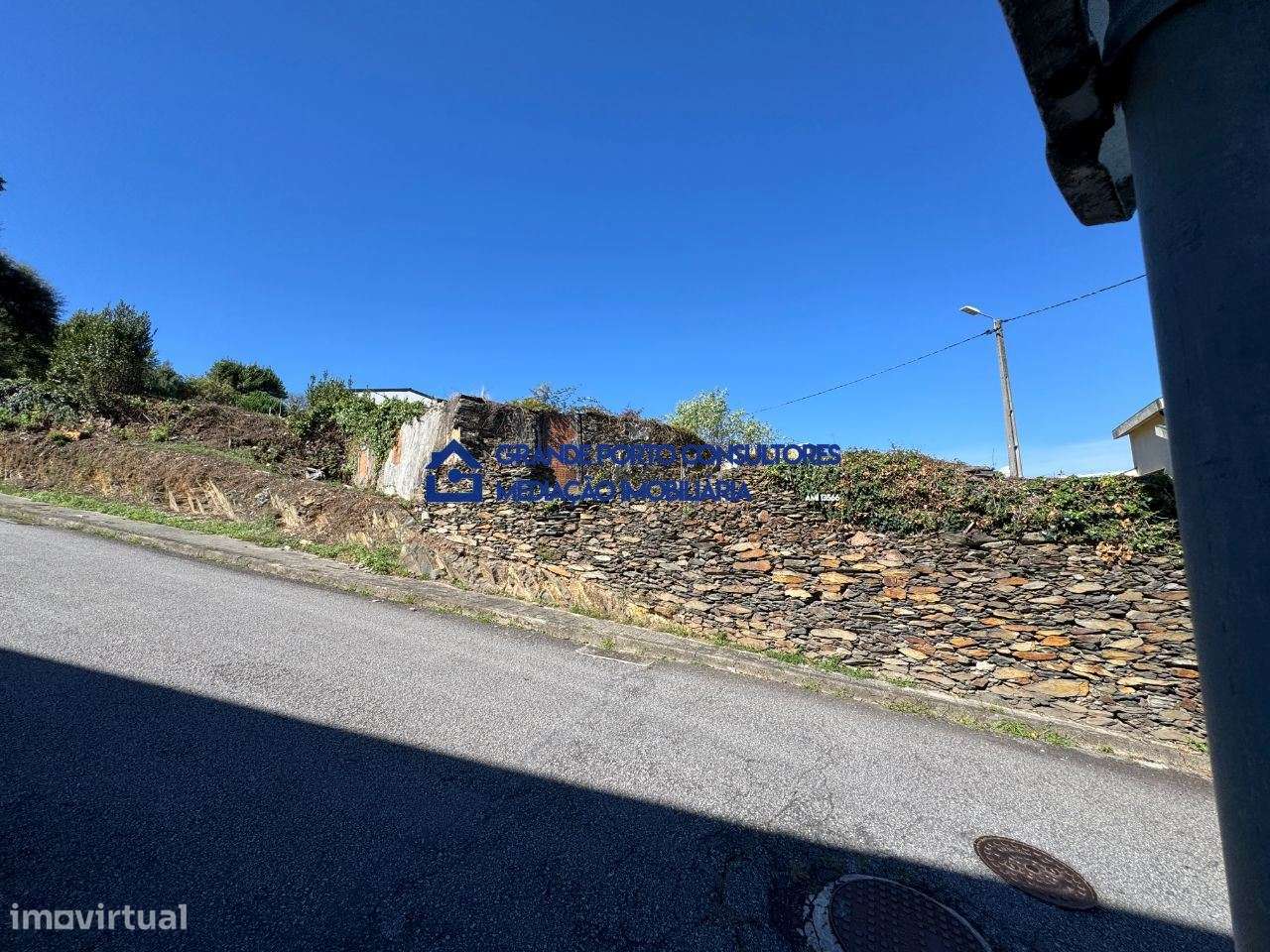 Lote Terreno p/ Moradia 3 frentes C/projeto em aprovação - Valongo-5