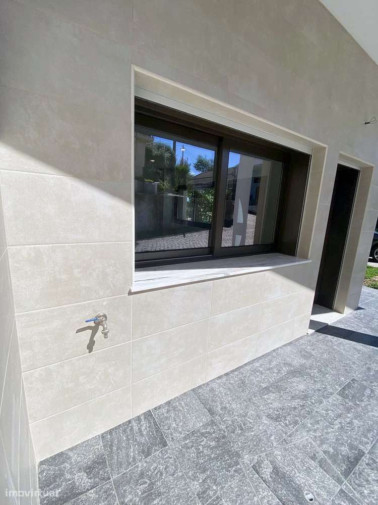 T2+Piso inferior — Sande S. Clemente, Guimarães — 215 000 €-23