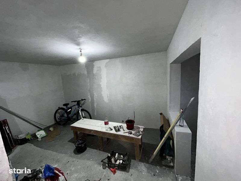 Garsoniera 27 mp utili, confort 1. Renovata partial . - Imagine principală: 5/6