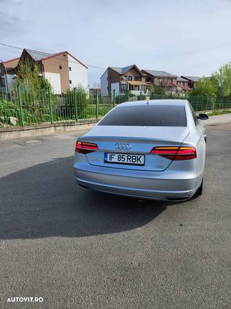 Audi A8 3.0 TDI DPF quattro tiptronic - 4