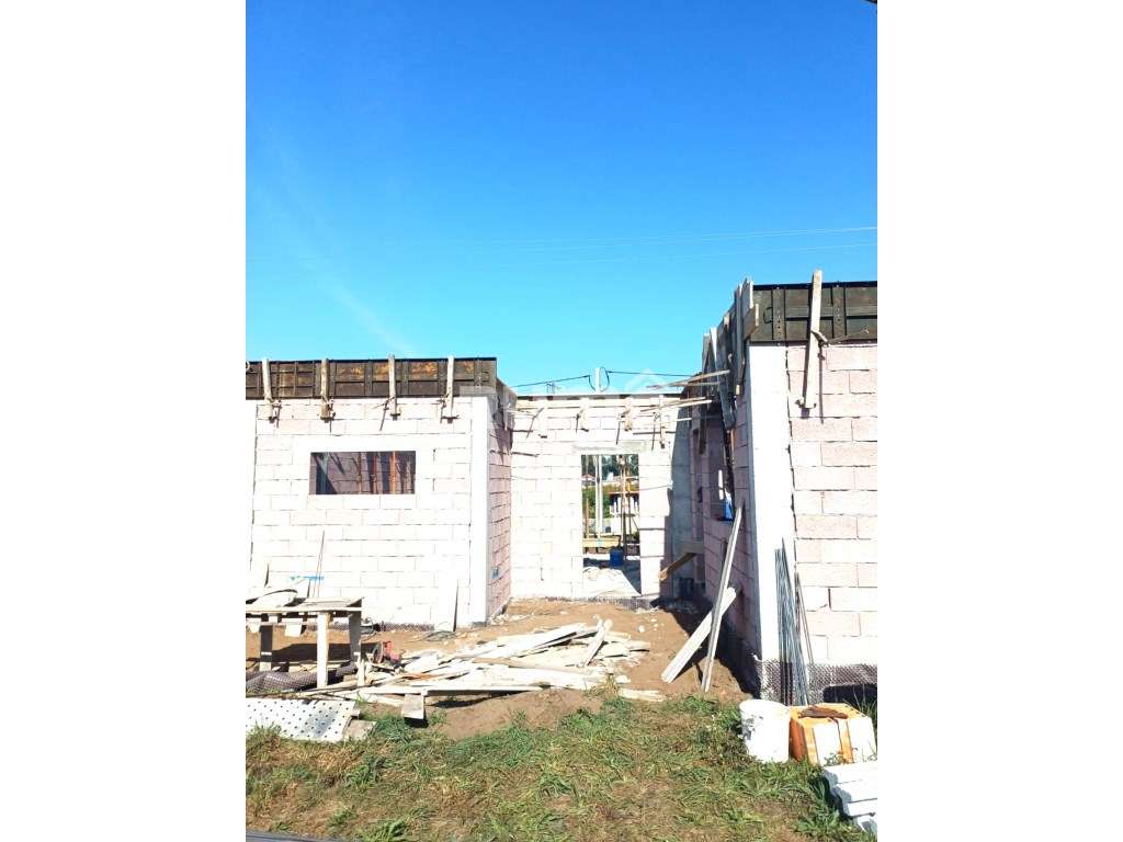 Moradia Unifamiliar V3 Térrea - Arquitetura Moderna-11