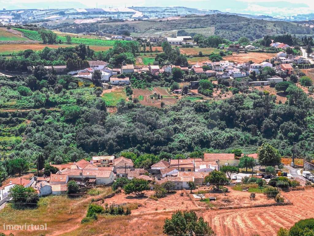 Moradia T3, em terreno de 1663 m² ,para reconstrução total, a 5 min...-14