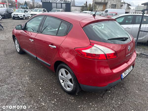 Renault Megane 1.6 16V Authentique - 5