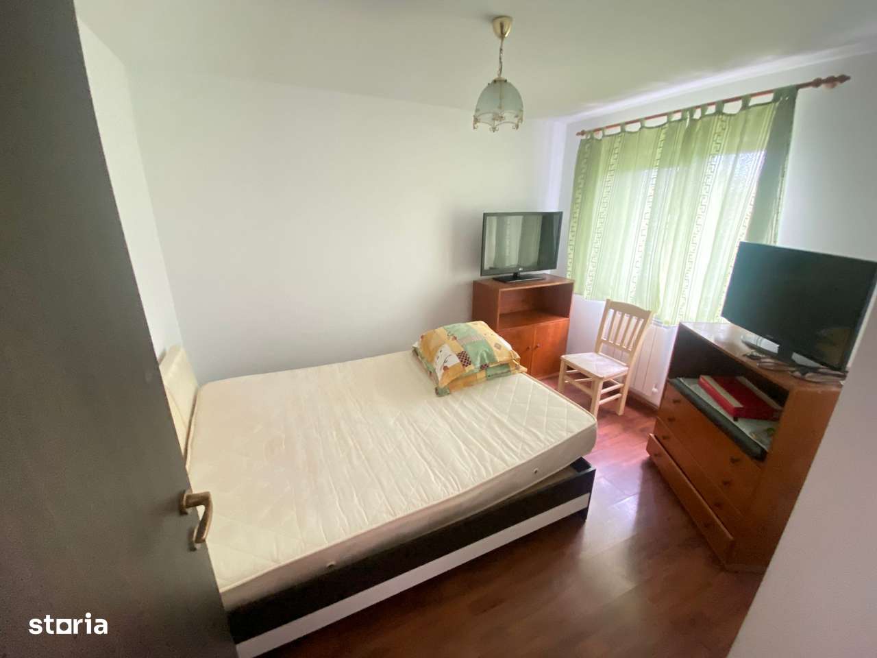 Casa 4 camere Bratuleni comuna Miroslava + 686 mp teren - Imagine principală: 3/11