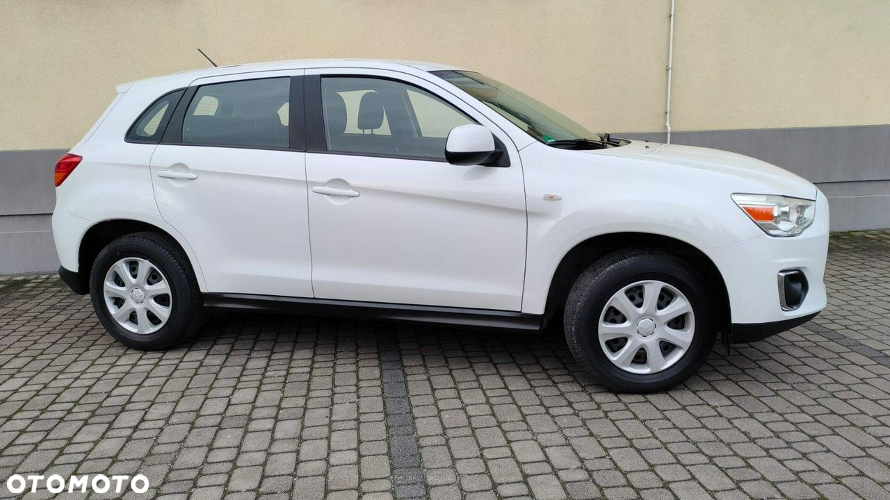 Mitsubishi ASX - 9