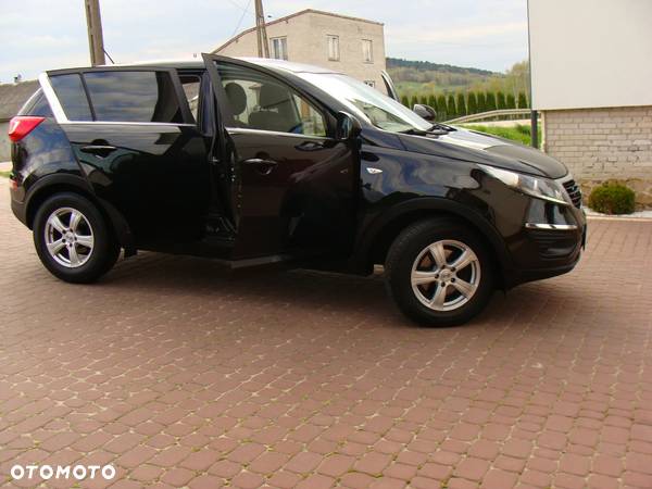 Kia Sportage 2.0 CVVT 2WD Attract - 8