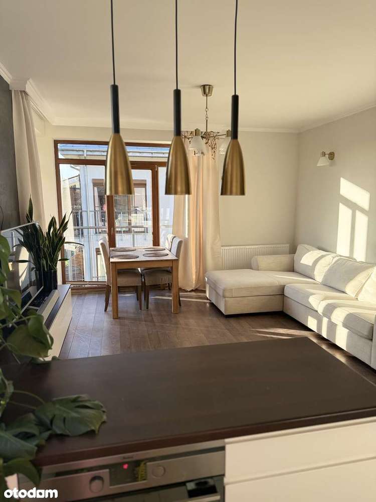 Rodzinne mieszkanie - idealne połączenie spokoju i bliskości miasta - Pełny obrazek: 1/20