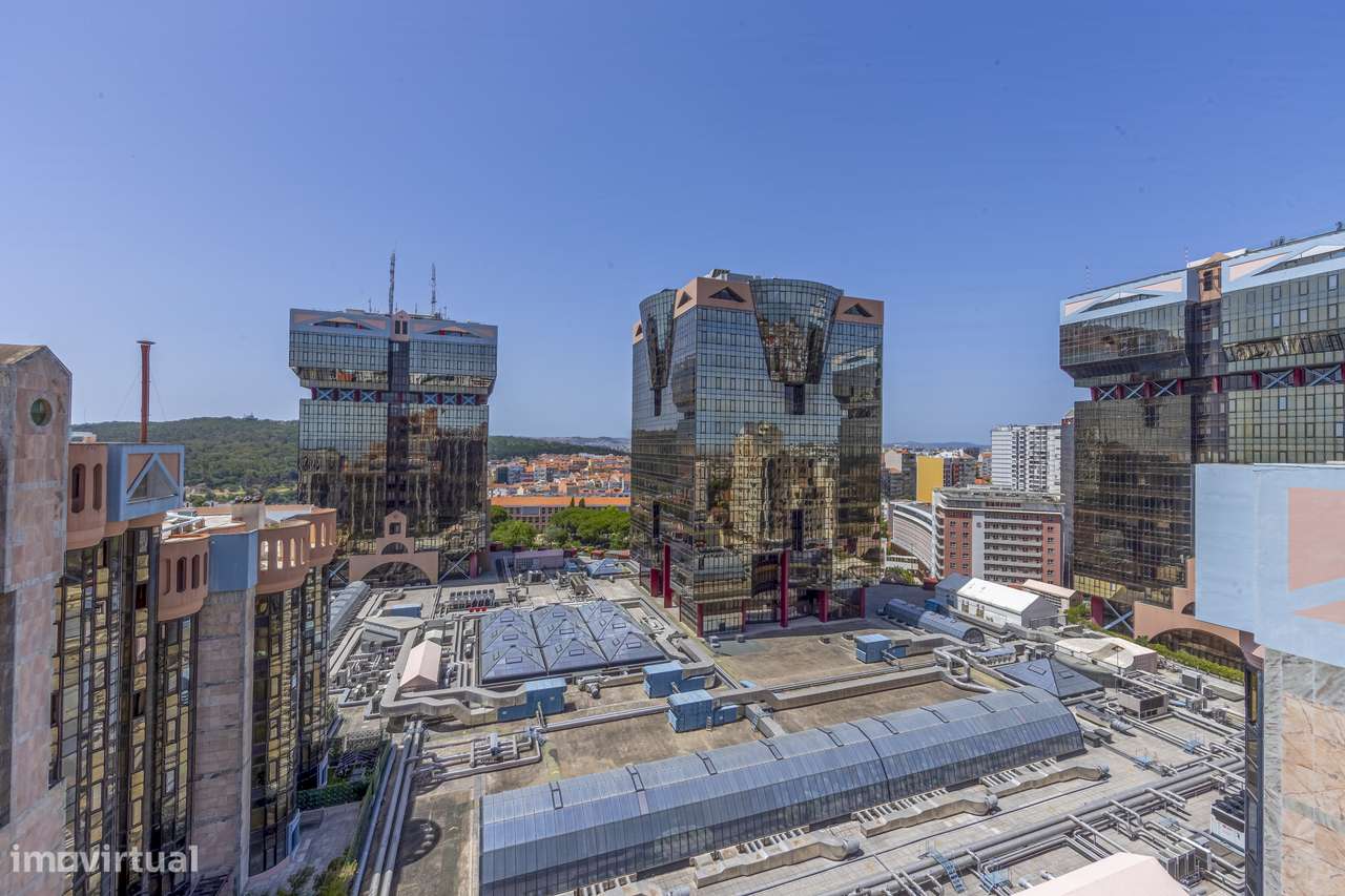 Torres das Amoreiras - T4-15