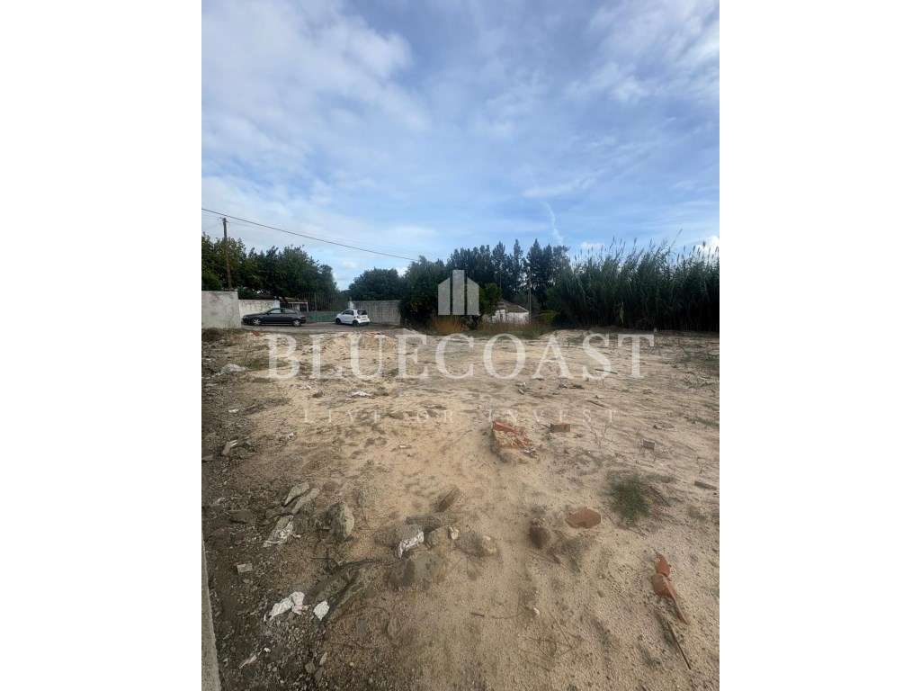 Excelente Terreno para construção 350m2 - Poceirão-1