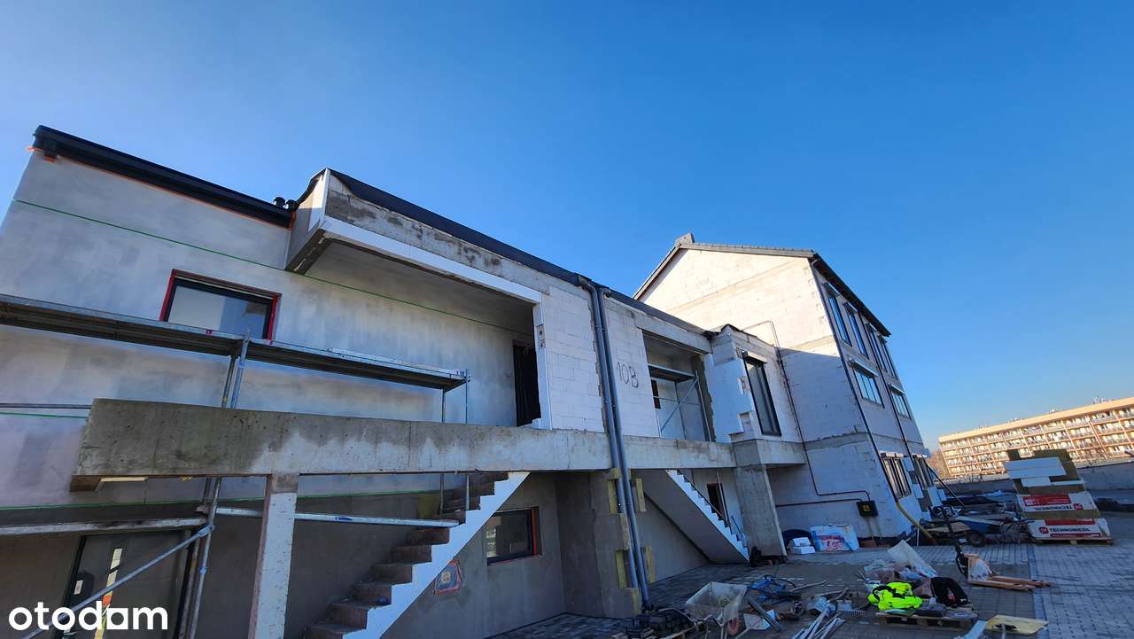 Nowoczesne 3-pokojowe mieszkanie z balkonem-3