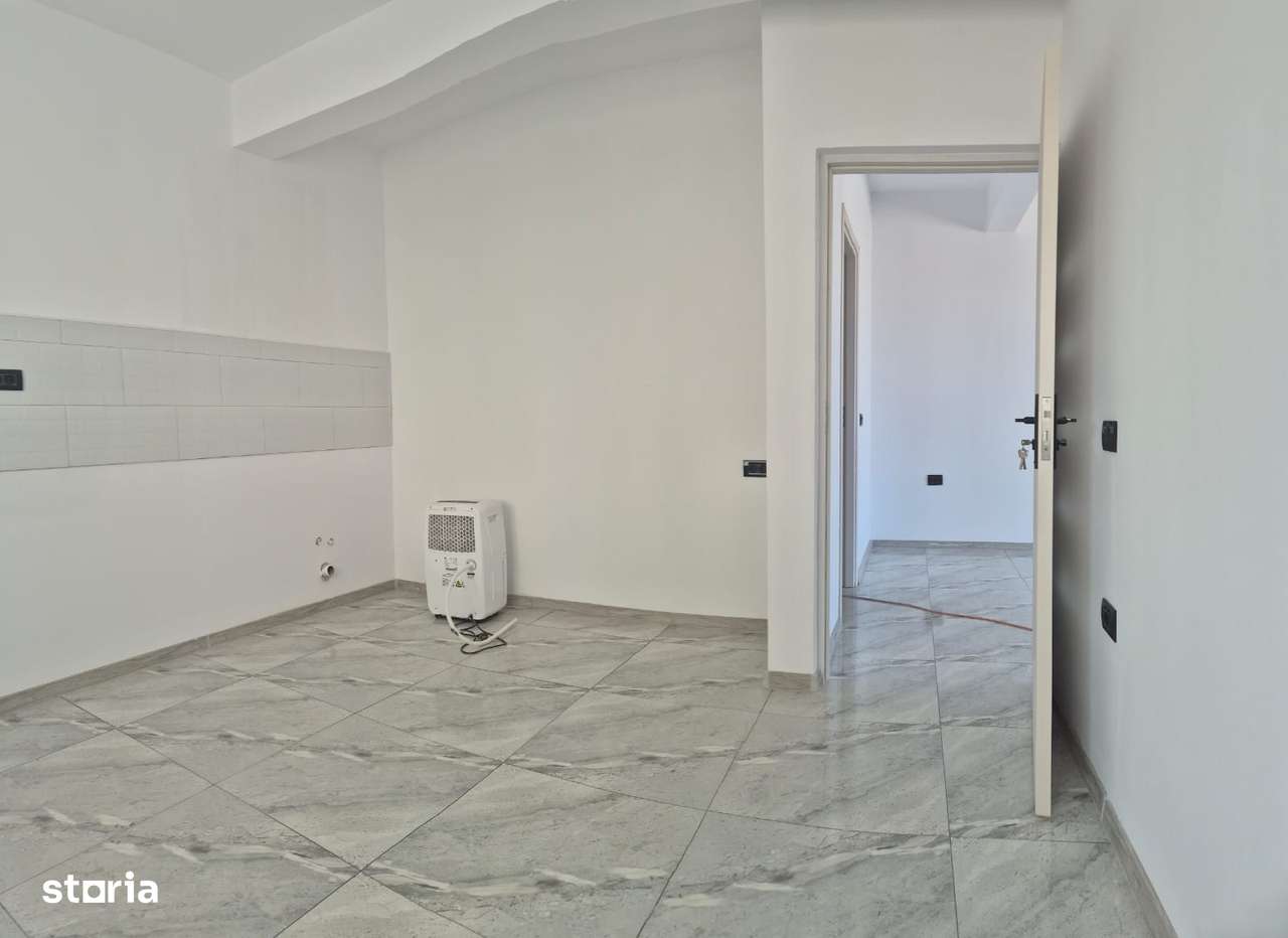 Vila P+1 în localitatea Lumina, finisaje de calitate superioară-14