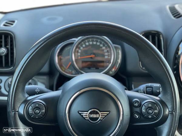 MINI Countryman Cooper SE ALL4 Auto - 17