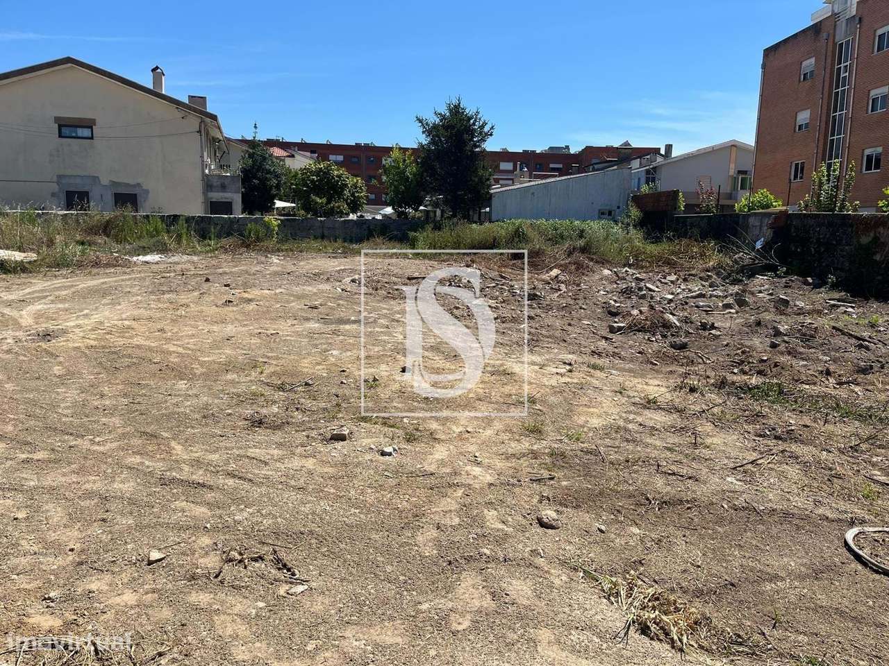 Excelente terreno com projeto aprovado na Senhora da Hora - Grande imagem: 4/9