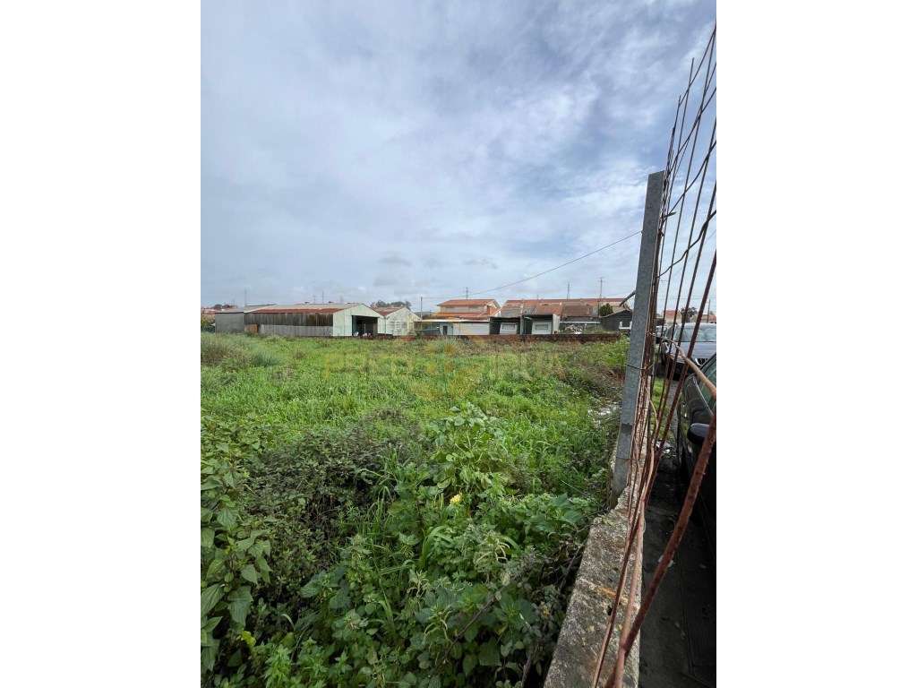 TERRENO PARA CONSTRUÇÃO DE MORADIA COM 1.970 METROS 
 SERZEDO - Grande imagem: 2/7