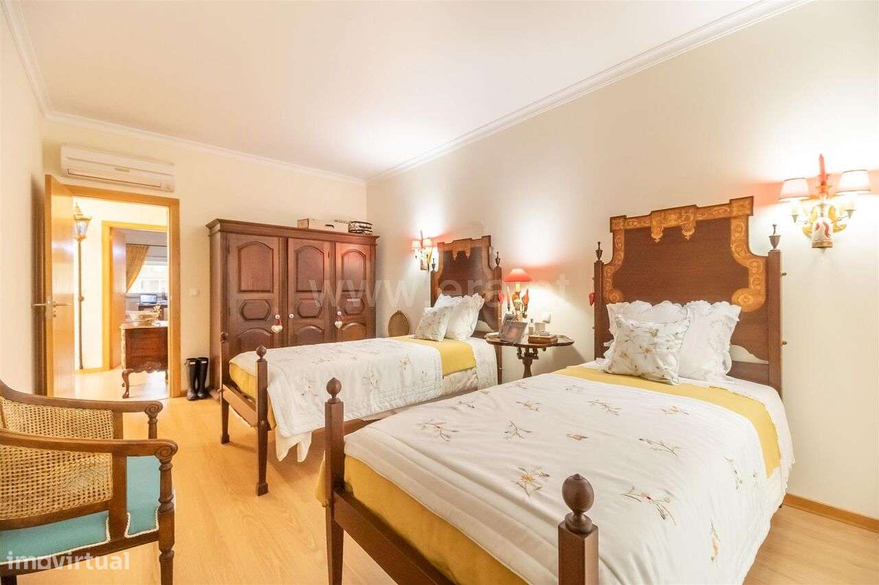 Moradia em Banda T4 / Fundão, Fundão-11