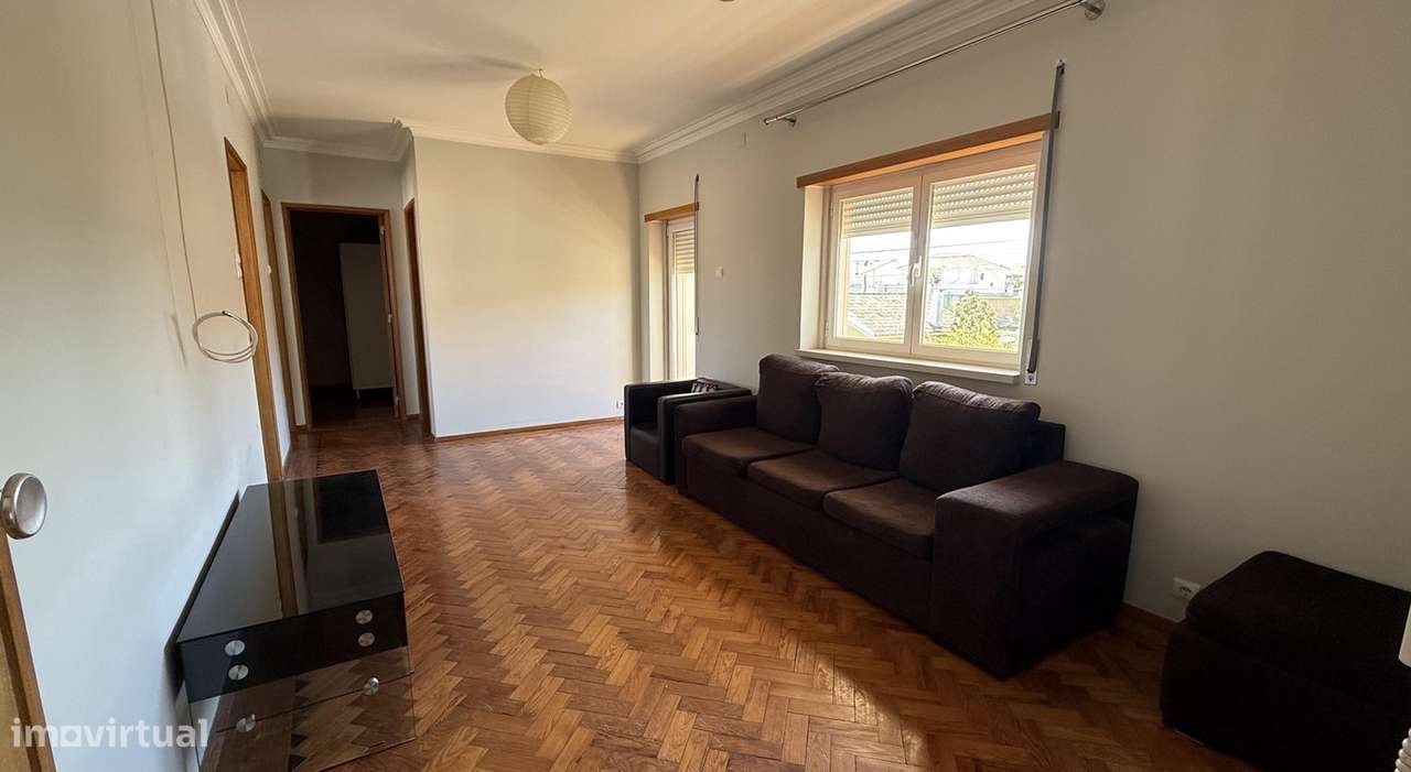 Andar de moradia T2 em Tires - Grande imagem: 2/11