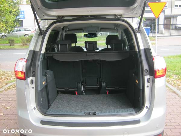 Ford Grand C-MAX - 15