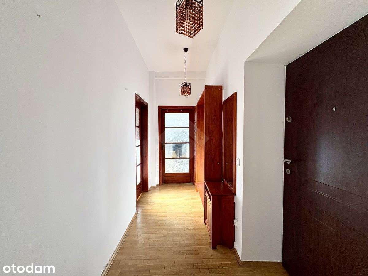 3- pokojowe mieszkanie obok Ronda Mogilskiego-7