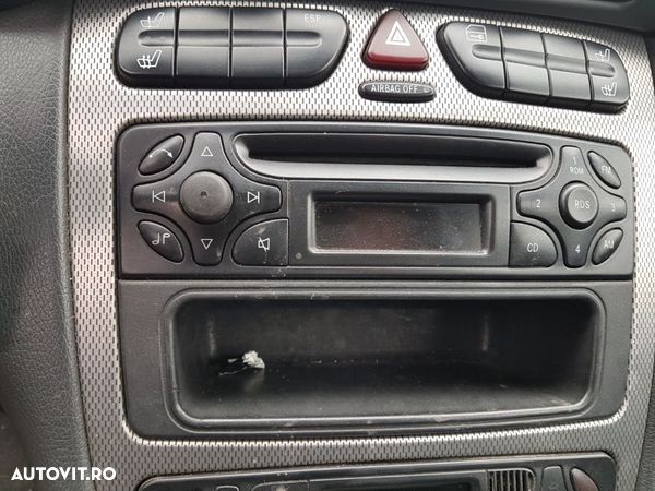 Radio CD Player Mercedes Benz W203 CL203 C200 Kompressor 2000-2008 - 1